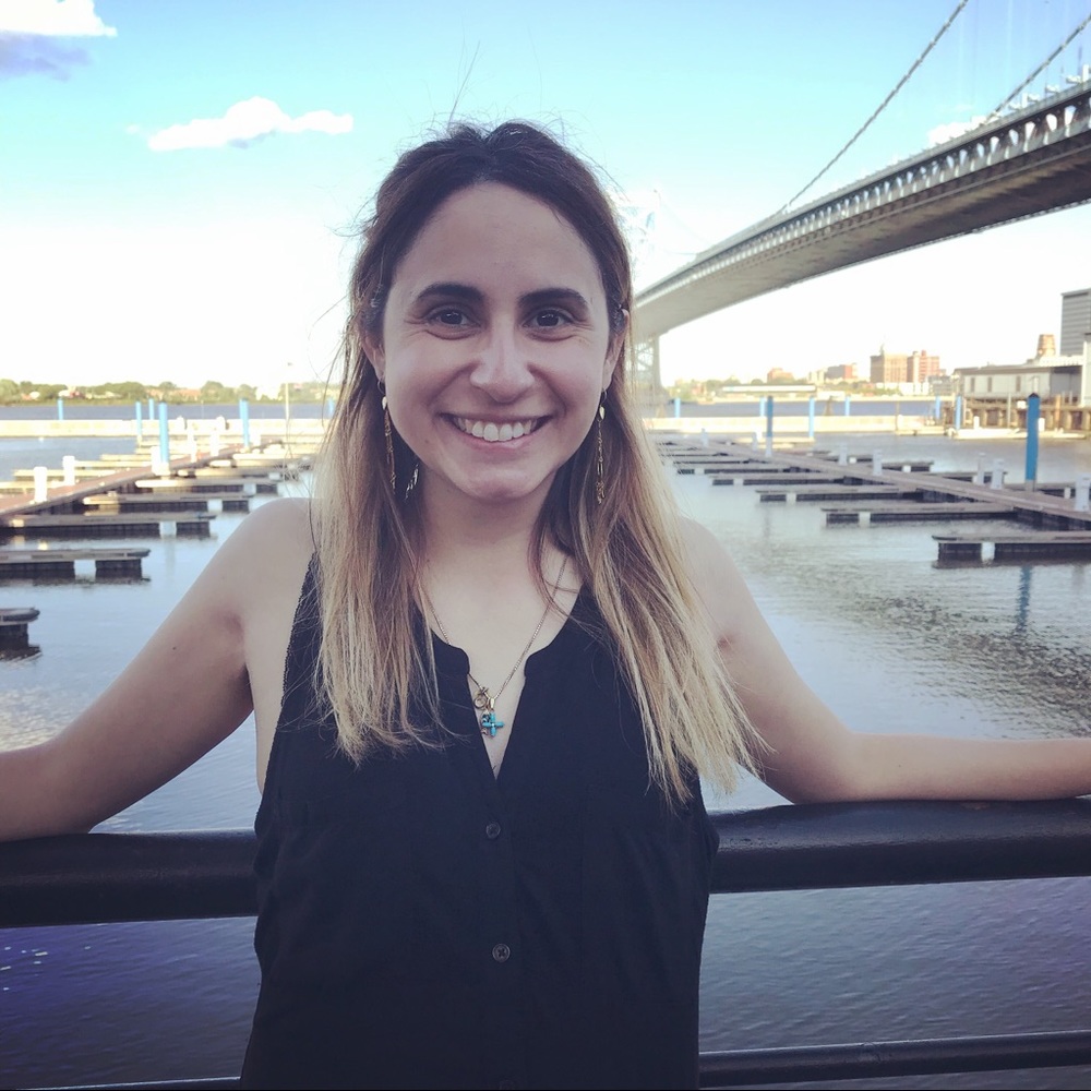 Meet your Posher, Romina